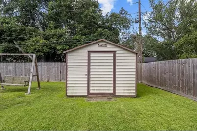 2901 Beldon Drive, Port Arthur, TX 77642 - Photo 5