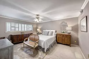 12407 Kimberly Ln, Houston, TX 77024 - Photo 11