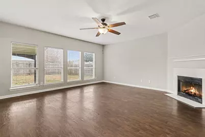 4502 Marquis Avenue, Baytown, TX 77521 - Photo 9