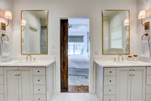 5326 Windswept Ln, Houston, TX 77056 - Photo 9