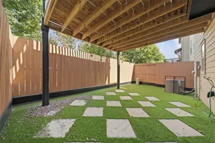 2841 Sherwin St, Houston, TX 77007 - Photo 11