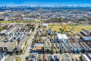 5605 Darling St, Houston, TX 77007 - Photo 45