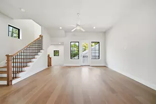 1709 Bologna Ln, Houston, TX 77055 - Photo 7