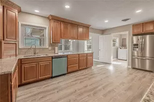 2201 Badger Ln, Huntsville, TX 77320 - Photo 5