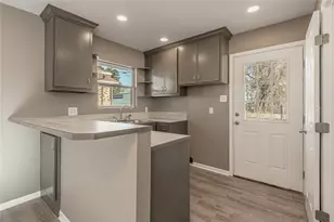 2201 Badger Ln, Huntsville, TX 77320 - Photo 17