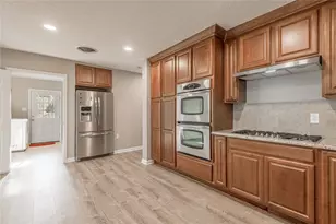2201 Badger Ln, Huntsville, TX 77320 - Photo 9