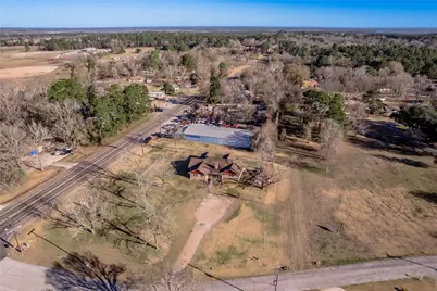 2201 Badger Lane, Huntsville, TX 77320 - Photo 11
