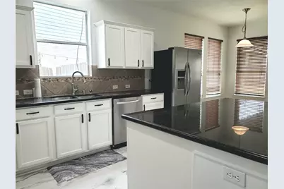 18819 Knobby Oaks Place, Magnolia, TX 77355 - Photo 3