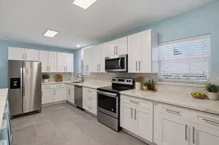 3602 Avenue K, Galveston, TX 77550 - Photo 7