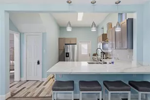 3602 Avenue K, Galveston, TX 77550 - Photo 9