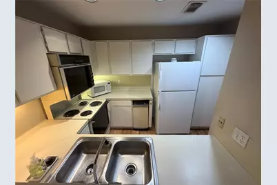 2829 Timmons Lane #172, Houston, TX 77027 - Photo 17