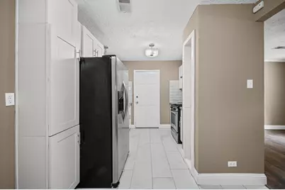 2024 Des Jardines Street, Houston, TX 77023 - Photo 7