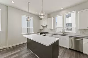 2708 Grand Fountains Dr, Houston, TX 77054 - Photo 7