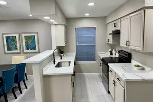 10106 Hillridge Rd, La Porte, TX 77571 - Photo 9