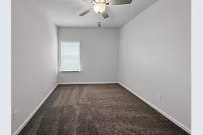 10906 Amador Peak Drive, Rosharon, TX 77583 - Photo 9