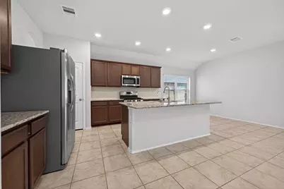 2710 Little Caney Way, Conroe, TX 77301 - Photo 7