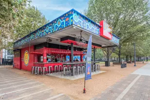 2510 Travis St, Houston, TX 77006 - Photo 17