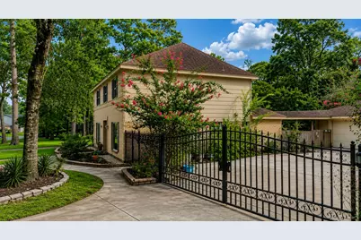 17523 Spicewood Springs Lane, Spring, TX 77379 - Photo 3