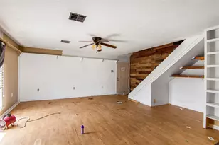 318 Dehart St, Liverpool, TX 77577 - Photo 11
