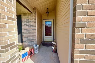 104 Trail Ride Rd, Angleton, TX 77515 - Photo 3