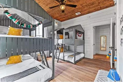 801 24th Street, Galveston, TX 77550 - Photo 37