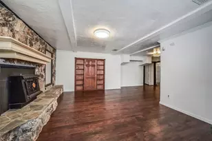 6822 Trail Valley Way, Houston, TX 77086 - Photo 7