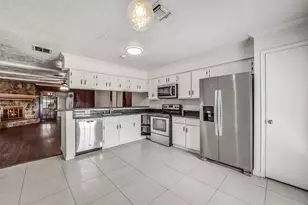 6822 Trail Valley Way, Houston, TX 77086 - Photo 5
