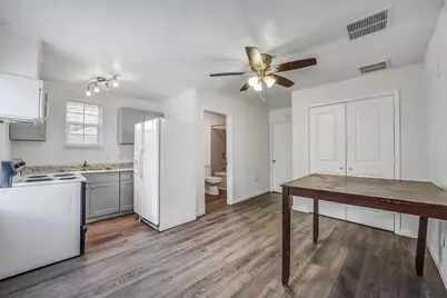 6822 Trail Valley Way, Houston, TX 77086 - Photo 9