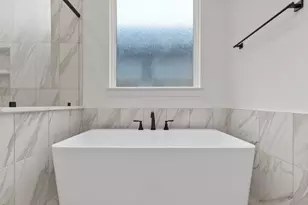 14810 Buffalo Head St, Mont Belvieu, TX 77591 - Photo 29