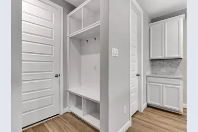 9828 Rugged Oaks Drive, Houston, TX 77080 - Photo 13