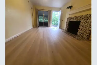 752 Memorial Mews Street #D, Houston, TX 77079 - Photo 11