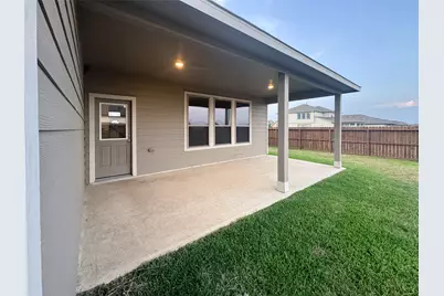 502 Turtle Dove Dr, Sealy, TX 77474 - Photo 15