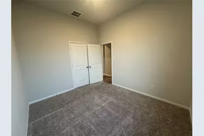 502 Turtle Dove Dr, Sealy, TX 77474 - Photo 5