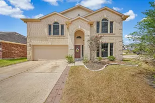 7435 Superior Dr, Baytown, TX 77521 - Photo 1