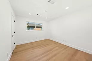 7631 Westwind Ln, Houston, TX 77071 - Photo 21