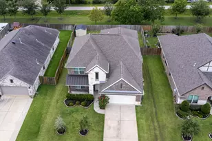 1300 Bowen Dr, League City, TX 77573 - Photo 35