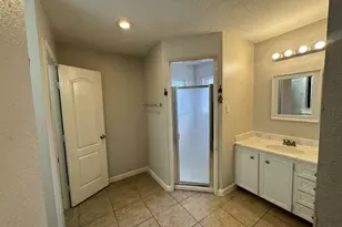 11111 Sagecrest Ln, Houston, TX 77089 - Photo 17