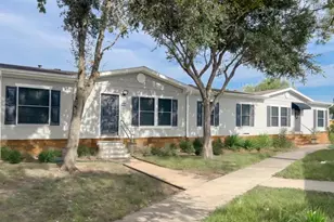 516 Stafford Spring Ave, Stafford, TX 77477 - Photo 1