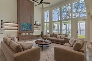 2811 Hemingway Dr, Montgomery, TX 77356 - Photo 3