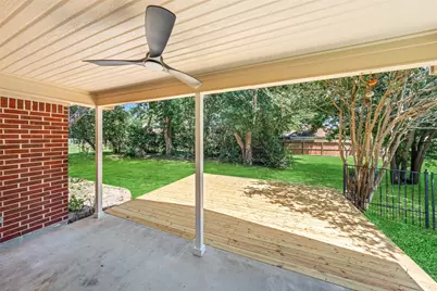 6979 Breezy Point, Willis, TX 77318 - Photo 23