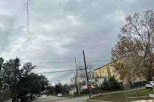 1712 Moody St, Houston, TX 77009 - Photo 1