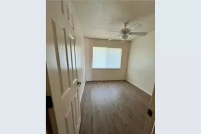 701 N Madison Street, Madisonville, TX 77864 - Photo 5