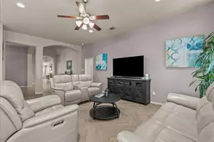 12926 Barkley Bend Ln, Houston, TX 77044 - Photo 11