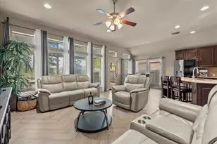 12926 Barkley Bend Ln, Houston, TX 77044 - Photo 9