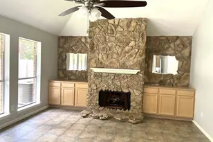 4219 Hermitage Hollow Ln, Houston, TX 77339 - Photo 9