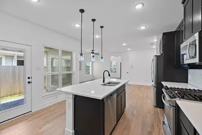 10031 Crescendo Way, Iowa Colony, TX 77583 - Photo 13