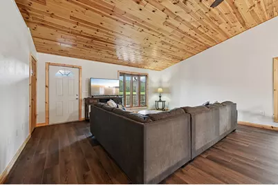 8 Hunters Creek Drive, Huntsville, TX 77340 - Photo 11