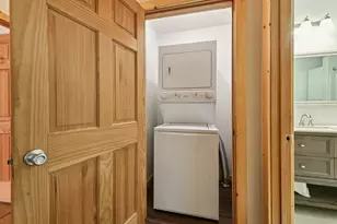 8 Hunters Creek Dr, Huntsville, TX 77340 - Photo 25