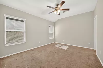 8131 Blooming Meadow Lane, Houston, TX 77016 - Photo 13