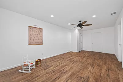 10720 Royal Forest Drive, Conroe, TX 77303 - Photo 19